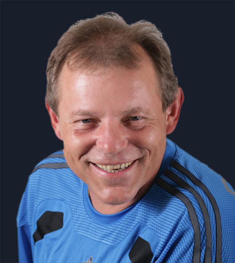 DOLCE VITA SHOWBAND BANDMITGLIED MICHI, GITARRE, BLASINSTRUMENTE